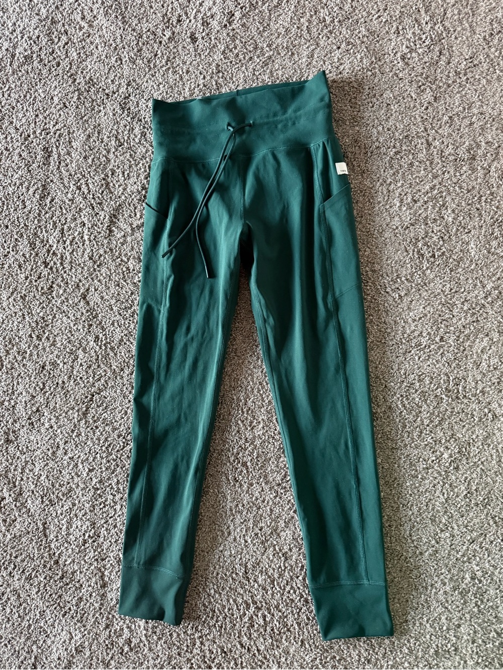 Vuori Forest Green High-Waist Performance Leggings